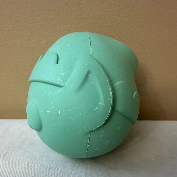 2 BARK Large Super Chewer Rubber Toys / Like New / Rocket and Elf Head - Picture 9 of 12